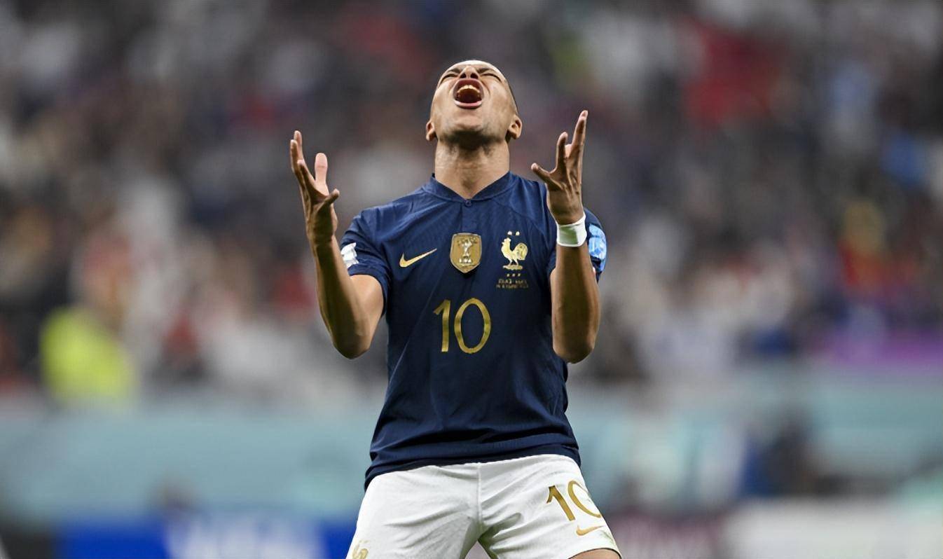 TB SPORTS官网-穆古鲁扎巅峰对决，姆巴佩与80激战美国队分钟，大胜胜负难料！